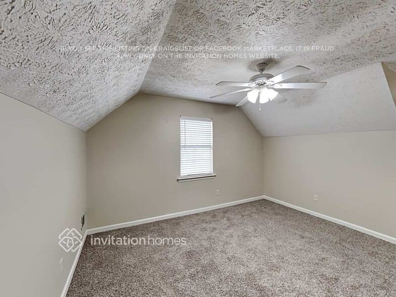 Building Photo - 71 Tanglewood Dr