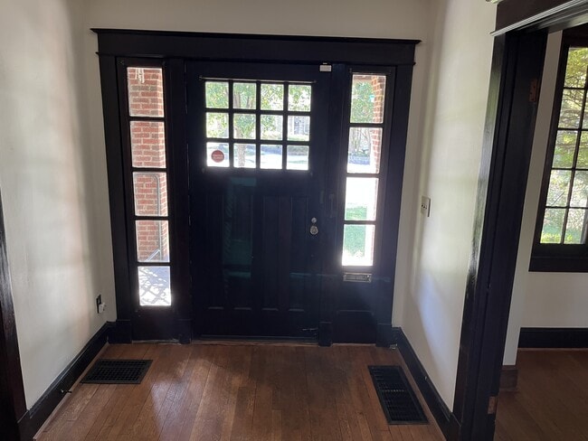 Building Photo - 1509 Gallatin St NW