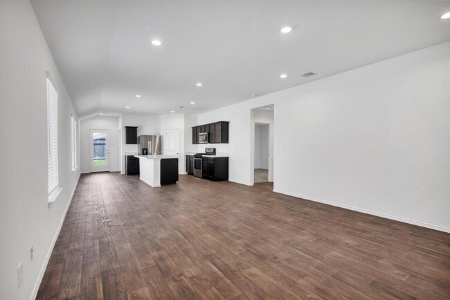 Building Photo - 2439 Moraine Vly Dr