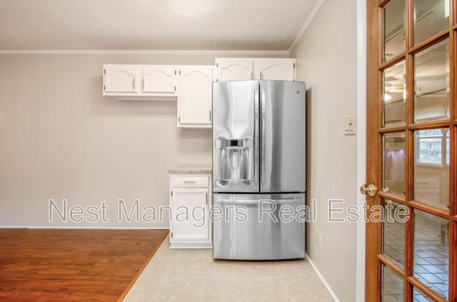 Building Photo - 6525 Senator Dr