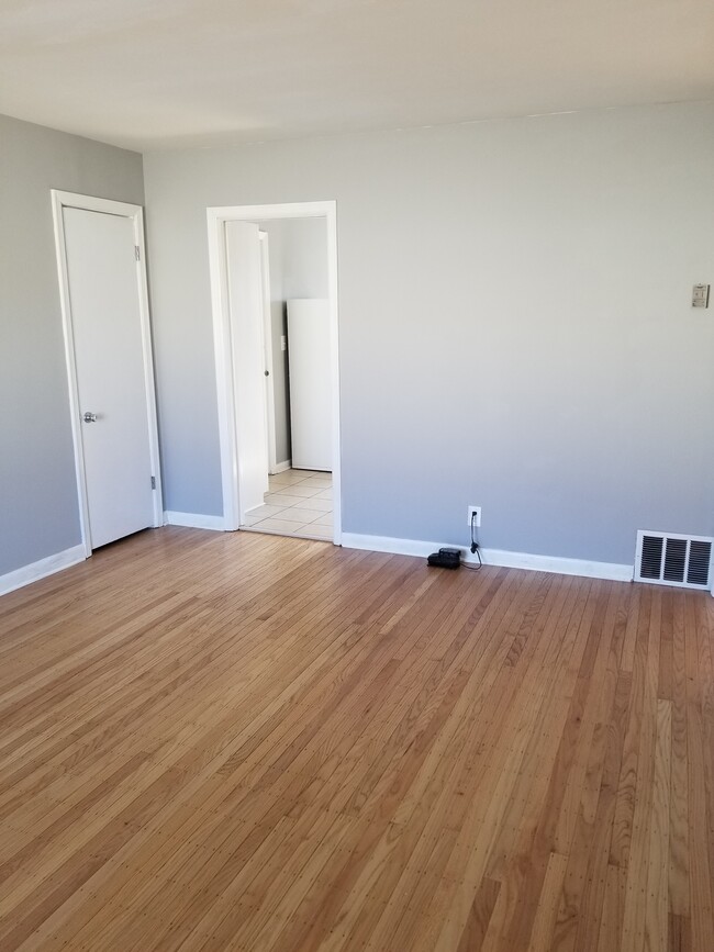 Building Photo - 3534 Brockton Ln