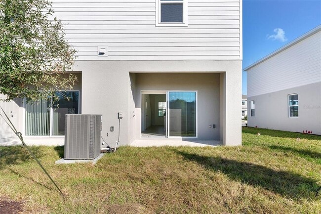 Building Photo - 2987 Skyline Lp