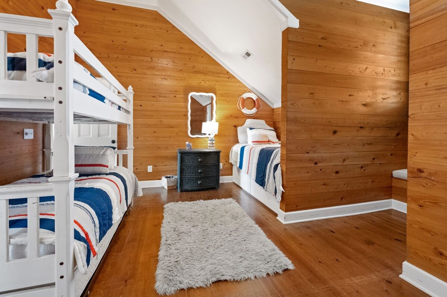 Building Photo - 16 Prospect Point Loop