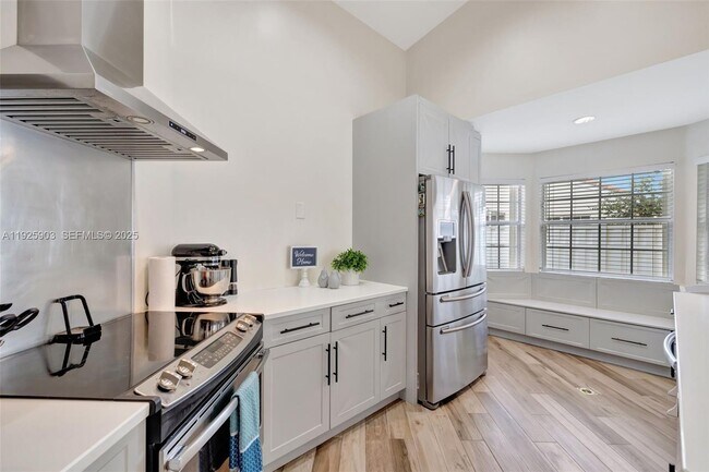 Building Photo - 396 Bedford Ave