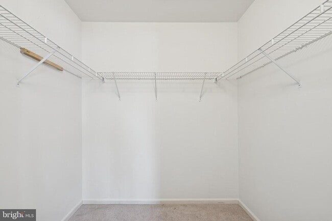 Building Photo - 28 Victoria Cir