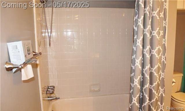 Building Photo - 1550 Meadowside Dr