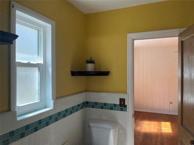 Building Photo - 321 San Jose Dr