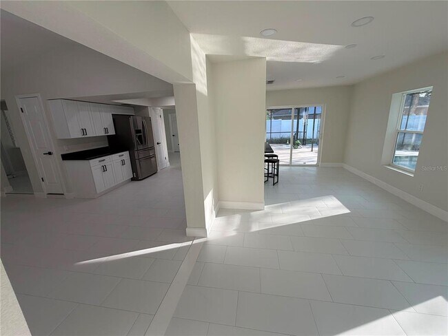 Building Photo - 8362 Tranquil Dr