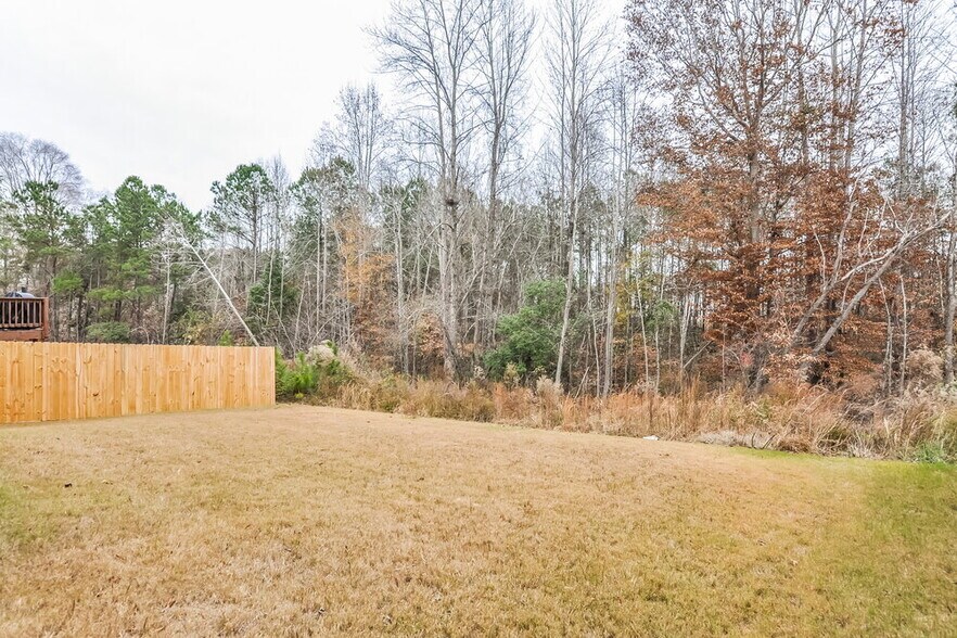 Building Photo - 180 Davelyn Ct