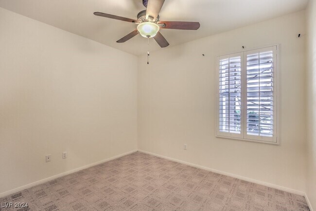 Building Photo - 900 Duckhorn Ct
