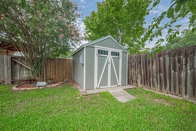 Building Photo - 3407 Hillstone Dr