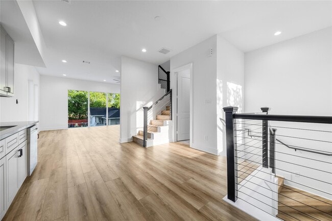 Building Photo - 2550 Walcott Ln