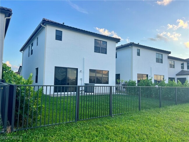 Building Photo - 5653 Cerva Ln