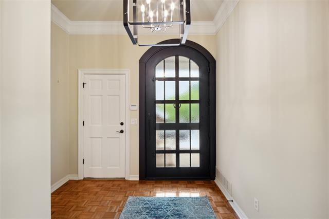 Building Photo - 9131 Valley Chapel Ln
