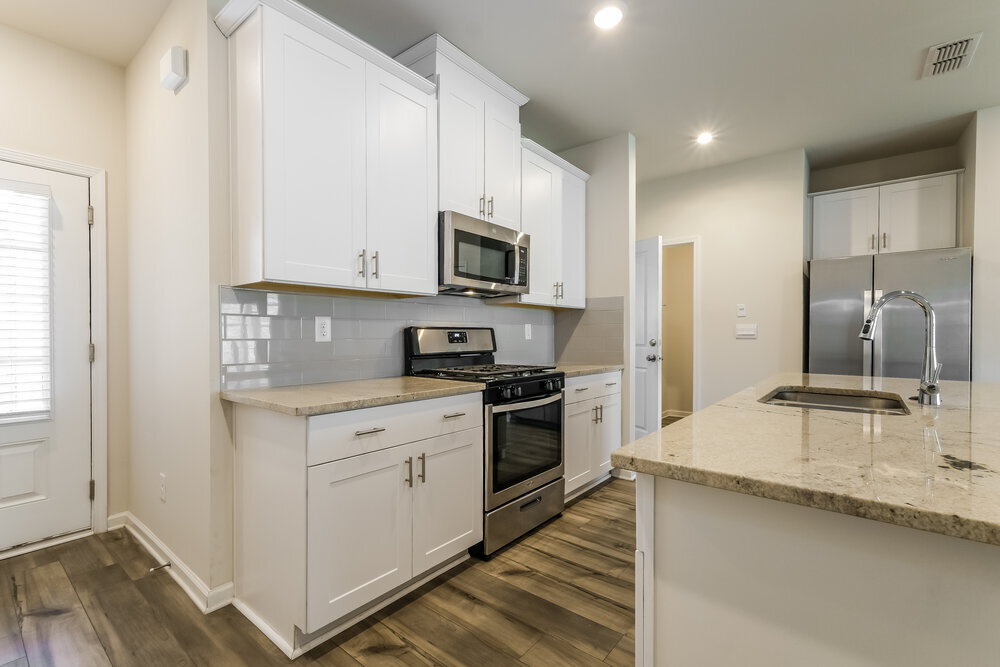 Building Photo - 1672 Villageside Ct