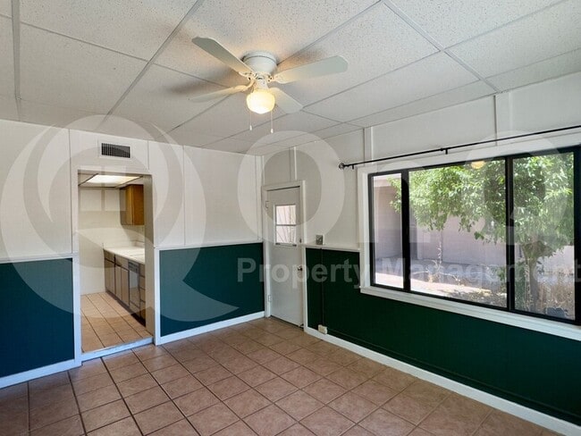 Building Photo - 2701 North Orchard Avenue