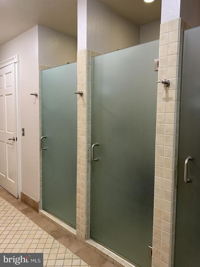 Building Photo - 1600 Spring Gate Dr.