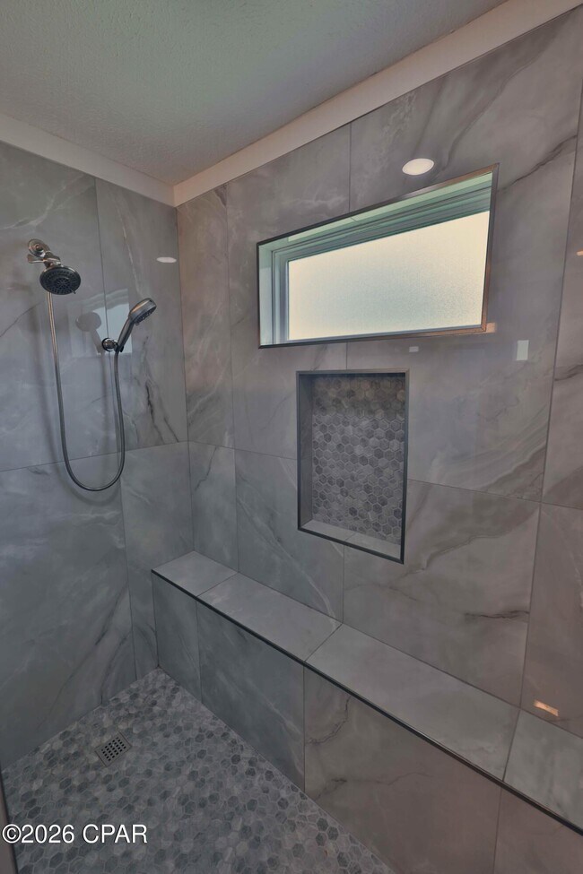 Building Photo - 3931 Treasure Cir
