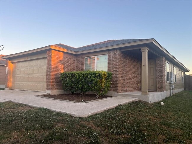 Primary Photo - 1606 Shenandoah Trl