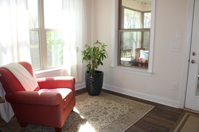 Building Photo - 7217 Rex Rd