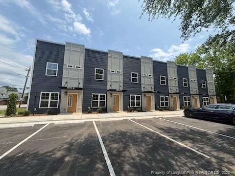 Building Photo - 1511 Fort Bragg Rd