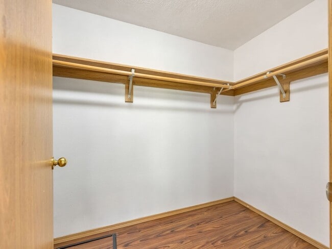 Building Photo - 1525 7th St