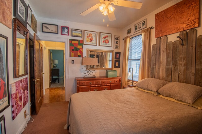 Building Photo - 7741 S Chappel Ave