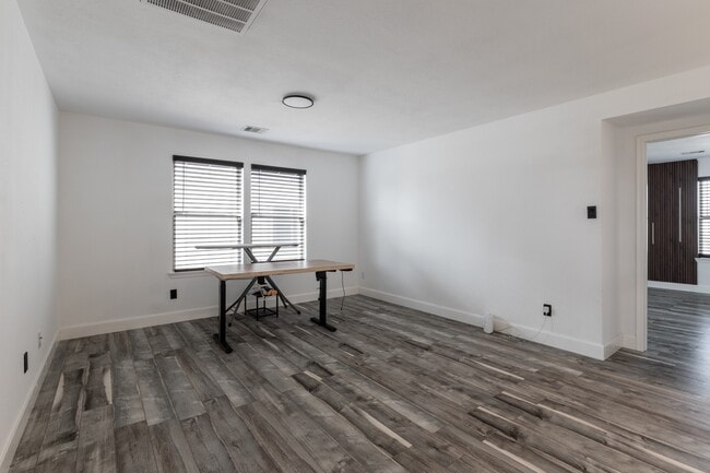 Building Photo - 2702 Oat Harvest Ct