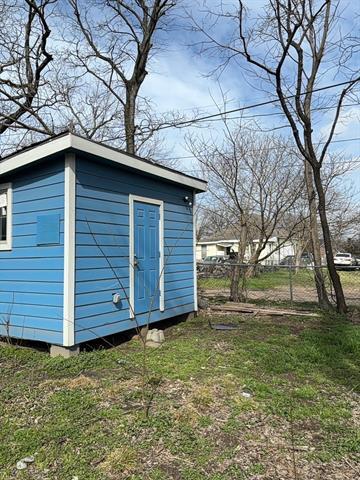 Building Photo - 127 E Walker St