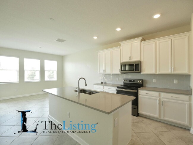 Building Photo - 1043 Blackwolf Run Dr