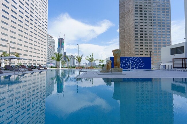 Building Photo - 335 S Biscayne Blvd