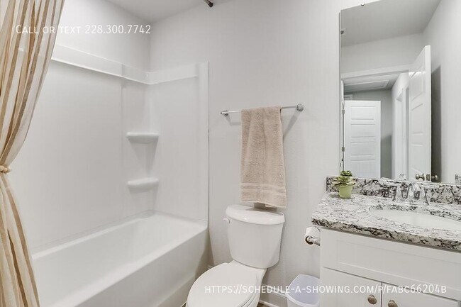 Building Photo - 12277 Sinclair Dr