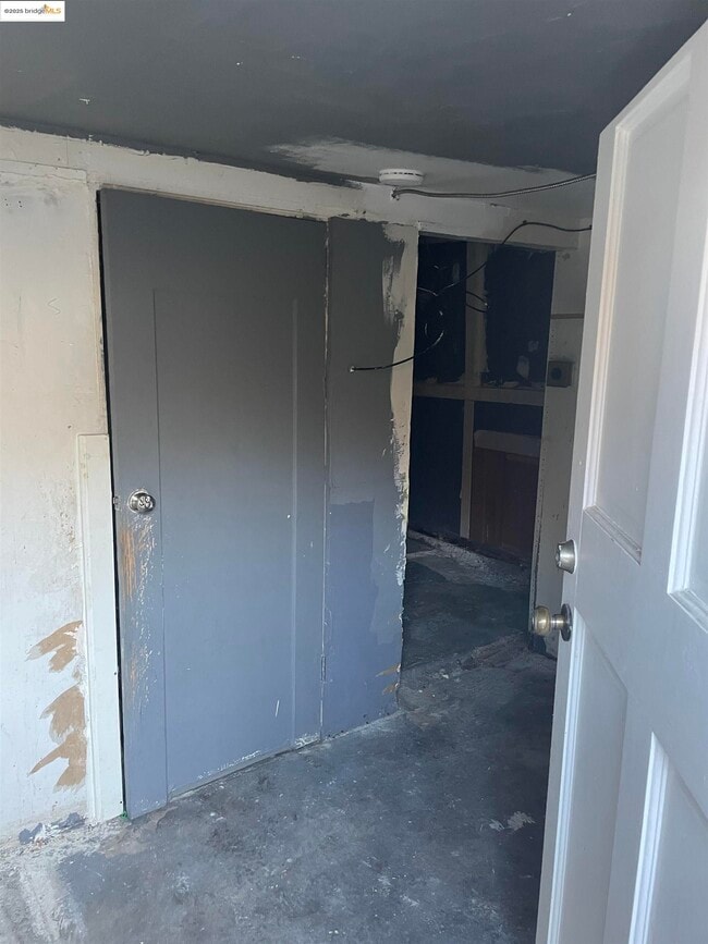 Building Photo - 3525 Bissell Ave