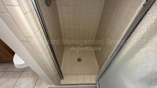 Building Photo - 616 Massachusetts Ave