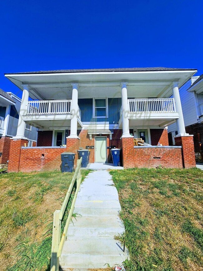 Building Photo - 3339 Indiana Ave