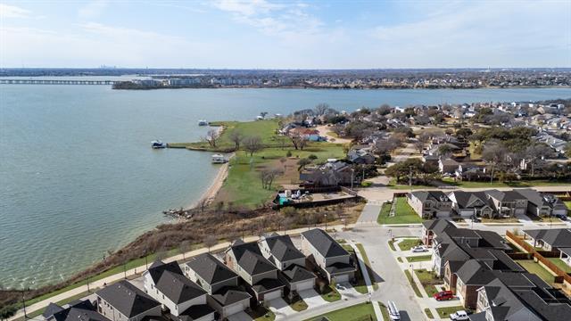 Building Photo - 7009 Sunset Blvd