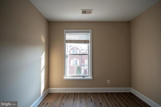 Building Photo - 2444 Terra Cotta Cir