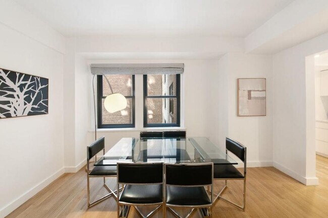Building Photo - 1 bedroom in NEW YORK NY 10019