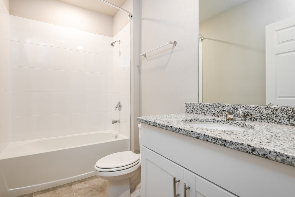Building Photo - 5264 Sanders Oak Trl