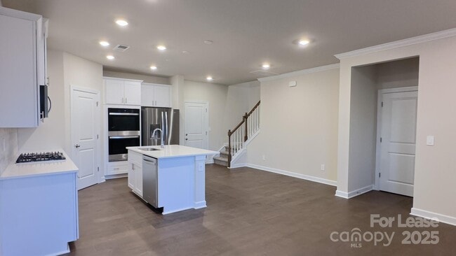 Building Photo - 211 Orson Oaks Ln