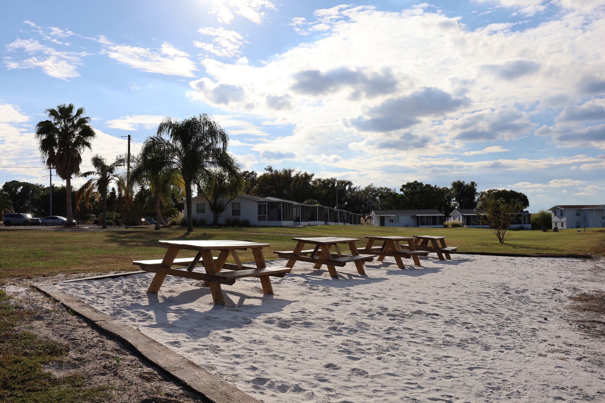 Building Photo - 1221 W Pierce St