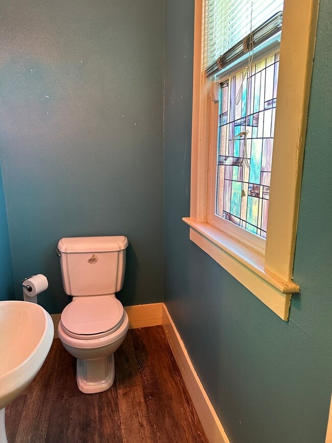 Building Photo - Classy Duplex in Desirable Tacoma area - Close to 6th ****COMING SOON***