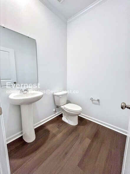 Building Photo - 612 Roy Adams Rd