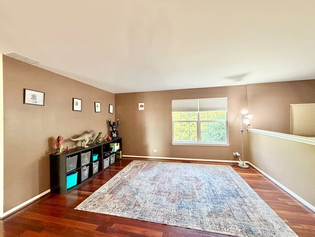 Building Photo - 37061 N Bonnie Brae Rd