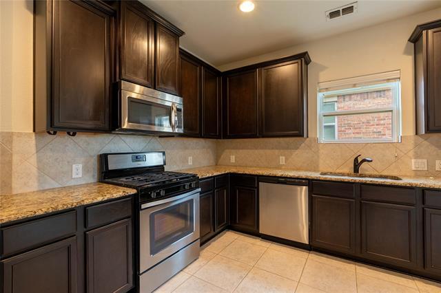 Building Photo - 418 Winchester Dr