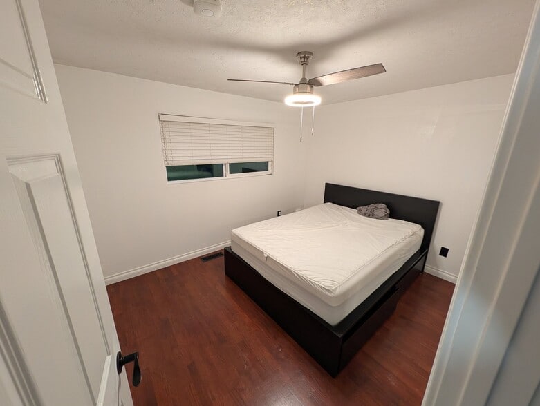 Building Photo - 22507 51st Ave W