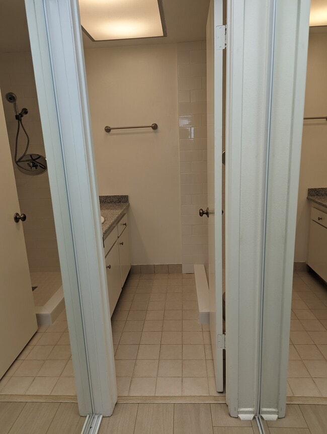 Master bathroom - 2960 W 235th St