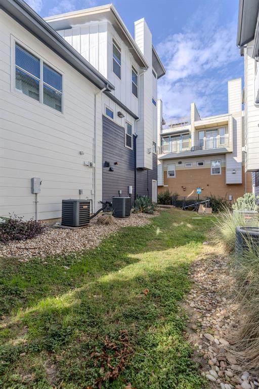 Building Photo - 2606 Wilson St