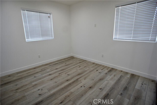 Building Photo - 2909 Alsace Ave