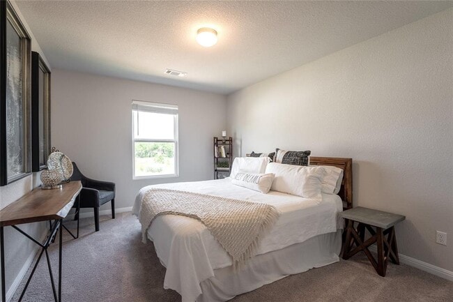 Building Photo - 17600 Penfolds Dr